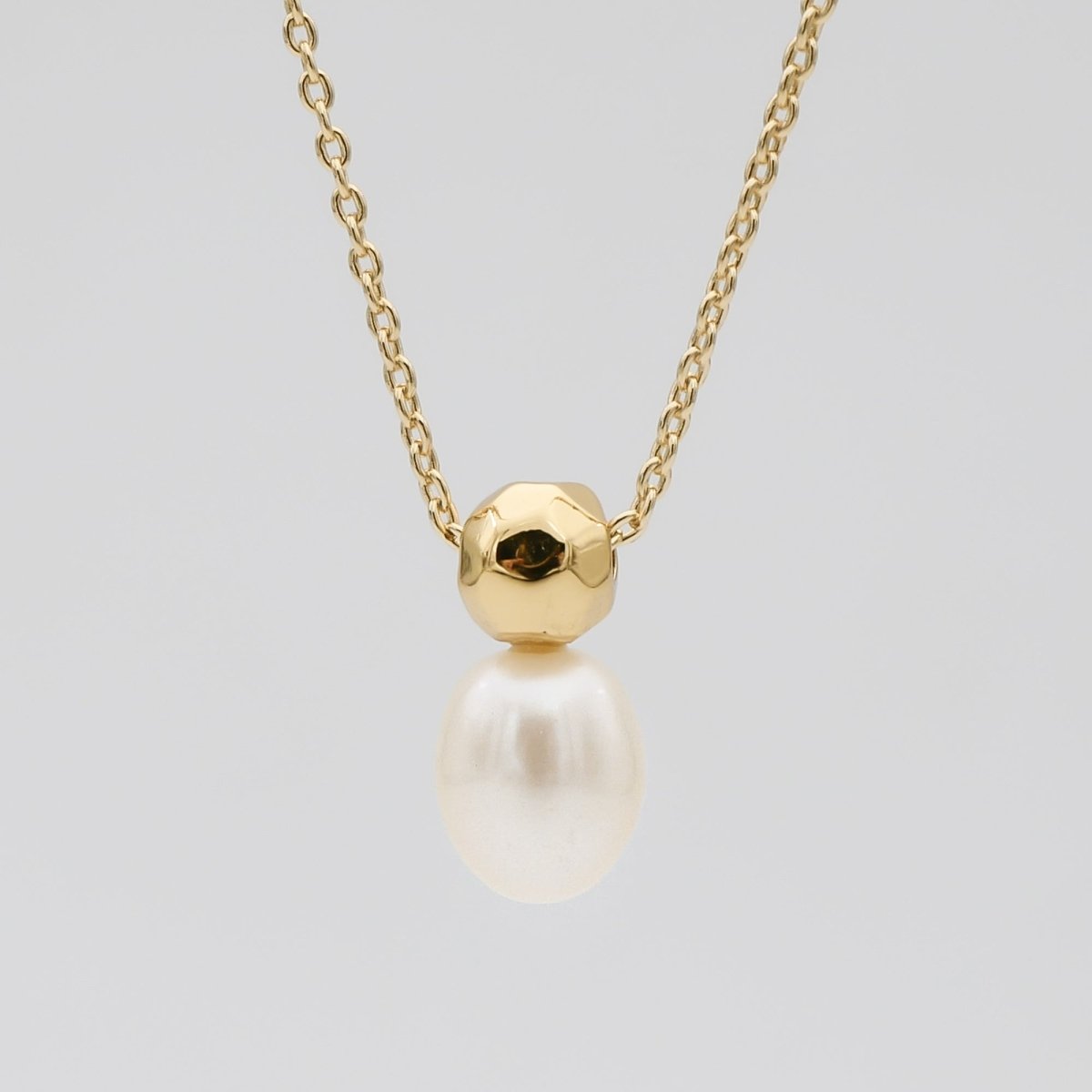 Dara Pearl Drop Necklace - ISMI JEWELS