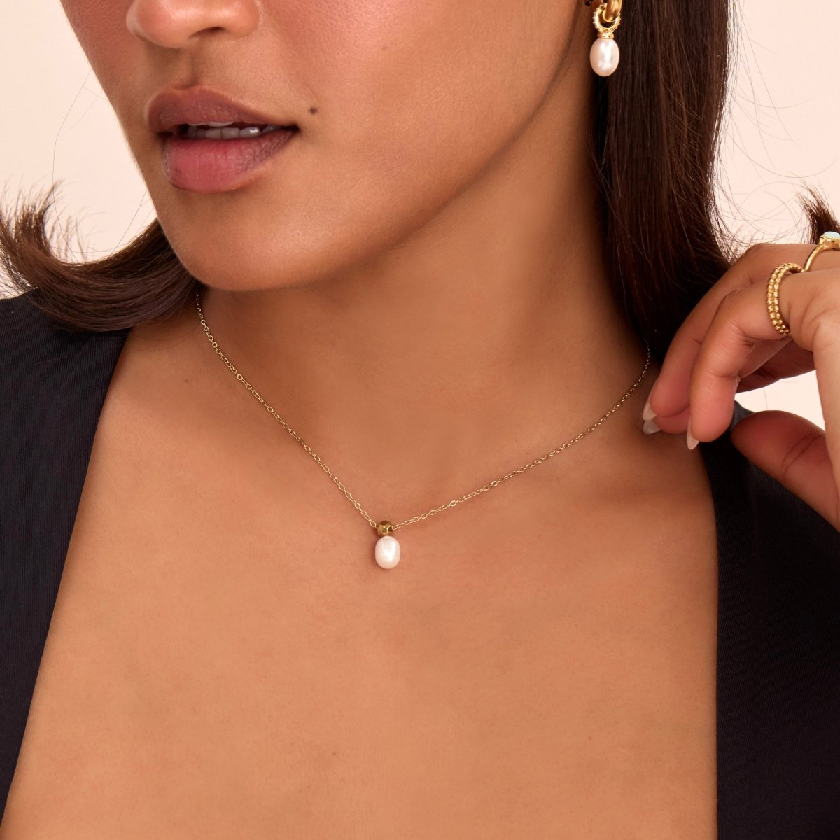 Dara Pearl Drop Necklace - ISMI JEWELS