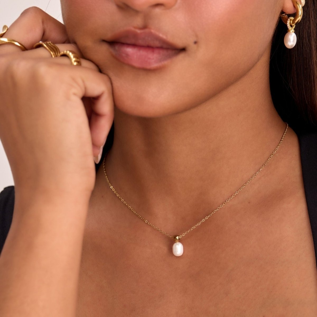 Dara Pearl Drop Necklace - ISMI JEWELS