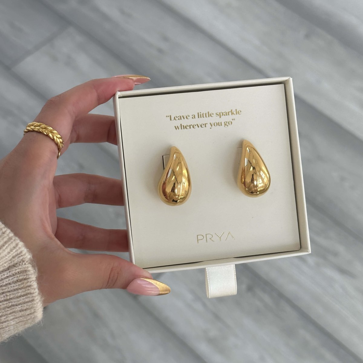 Ella Drop Earrings - ISMI JEWELS