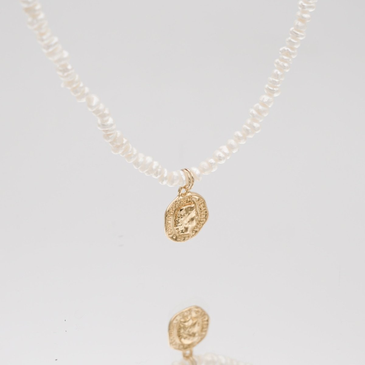 Emily Coin Pearl Necklace - ISMI JEWELS
