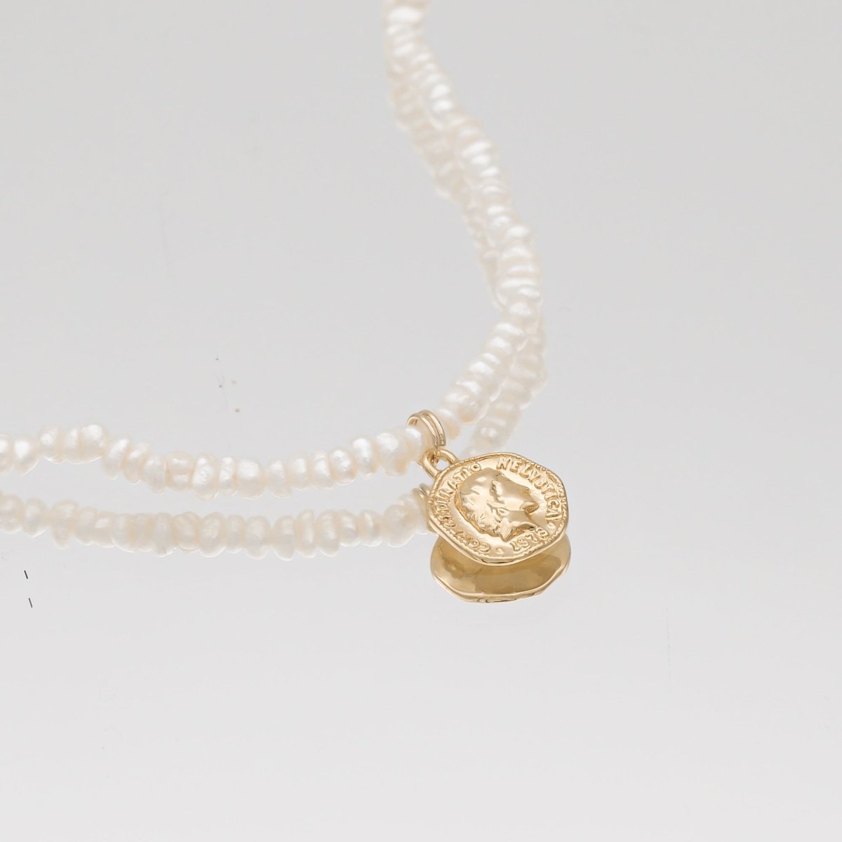 Emily Coin Pearl Necklace - ISMI JEWELS