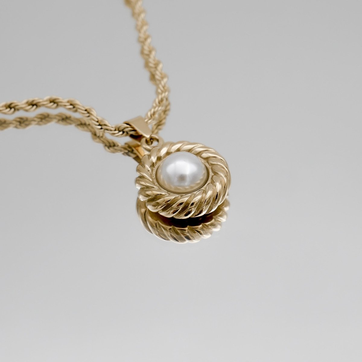 Esme Pearl Round Necklace - ISMI JEWELS