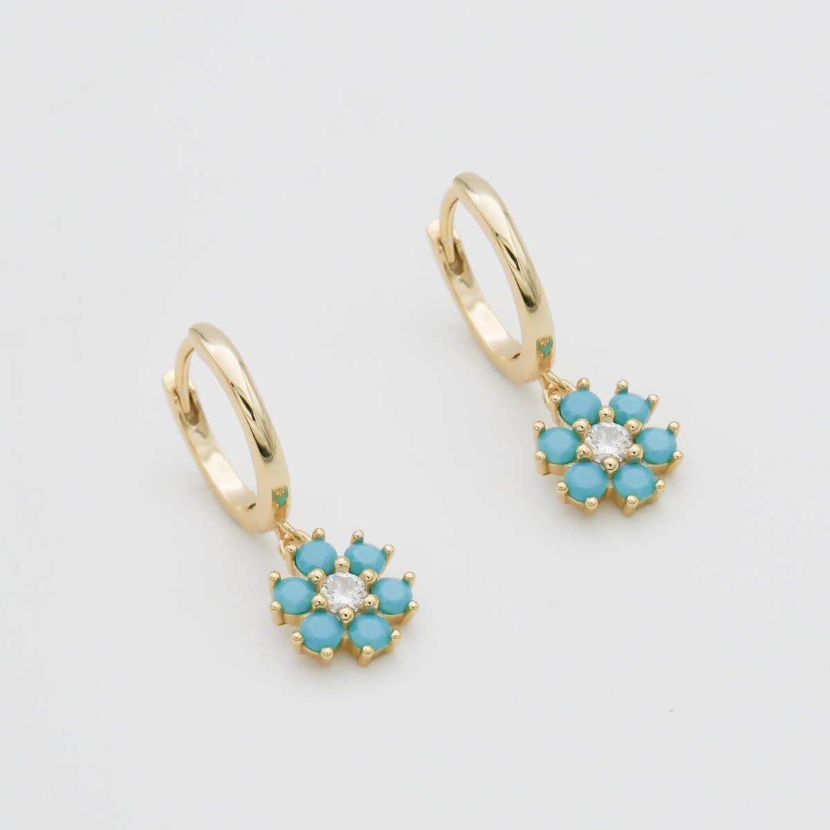 Fleur Huggie Earrings - ISMI JEWELS