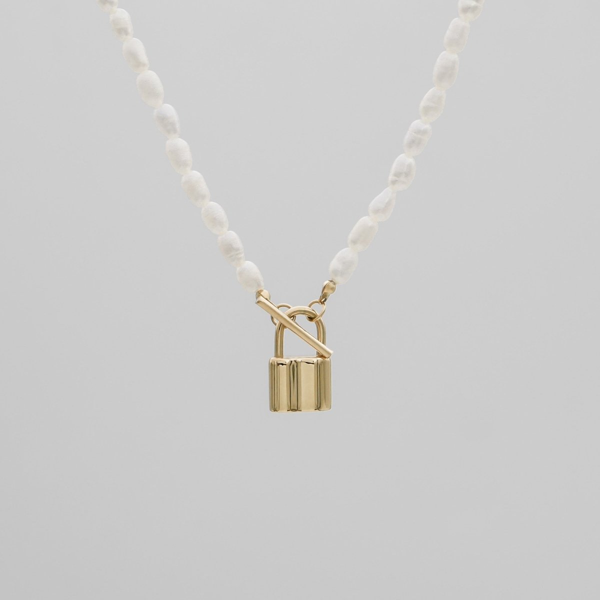 Freya Pearl Lock Necklace - ISMI JEWELS