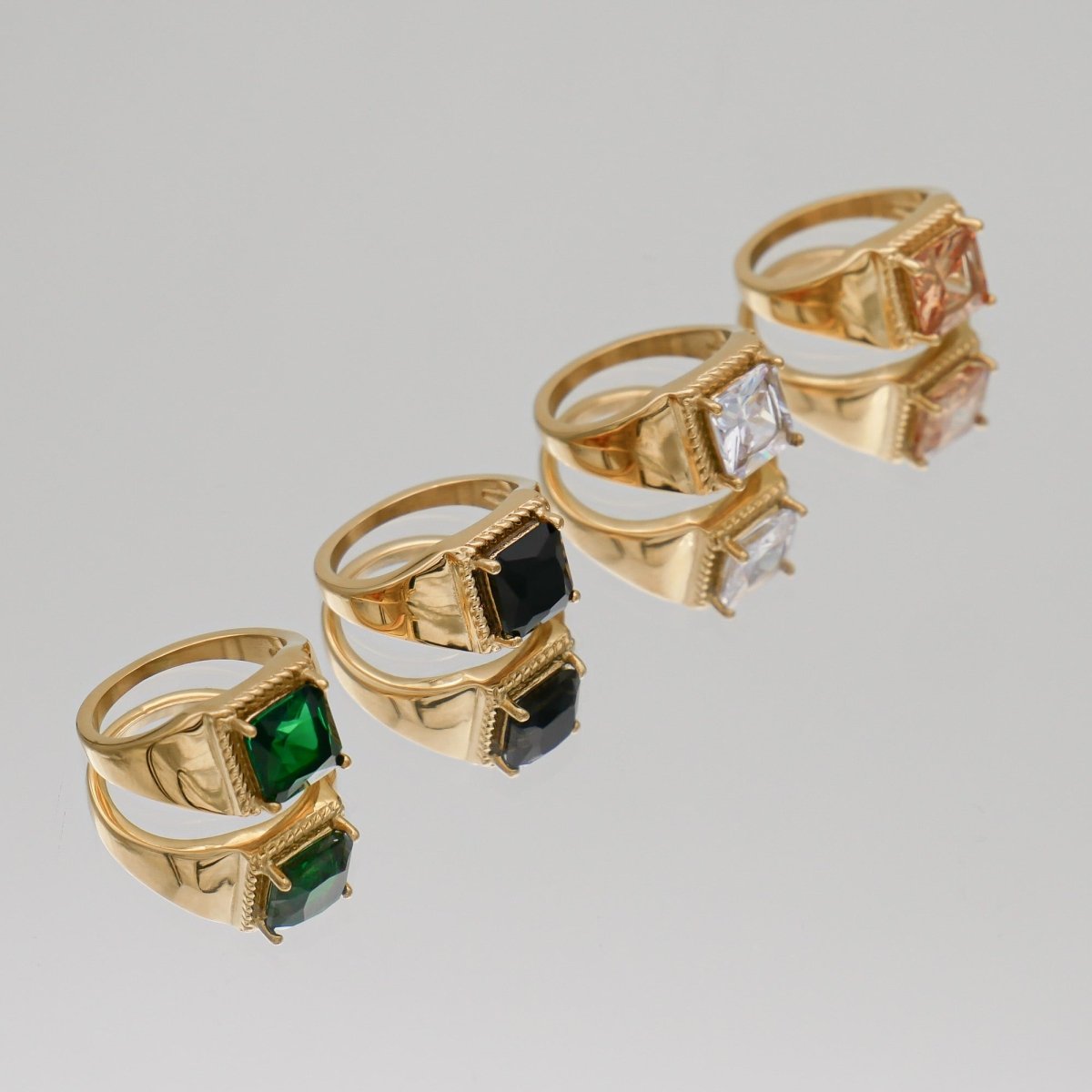 Hana Gemstone Signet Ring - ISMI JEWELS