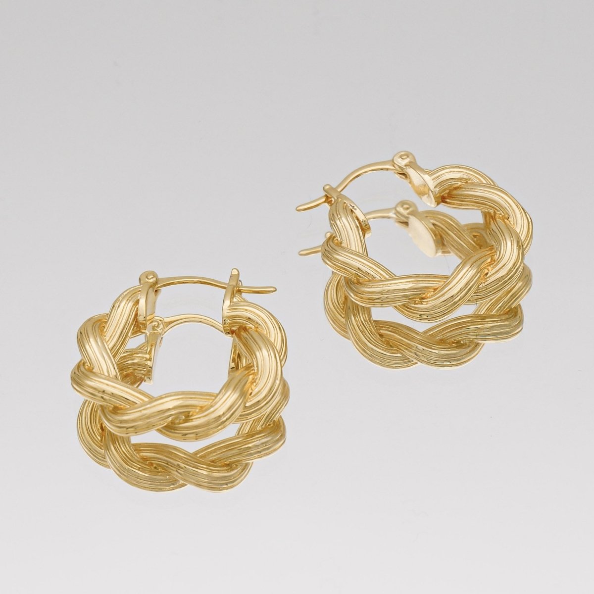 Hattie Twisted Hoop Earrings - ISMI JEWELS
