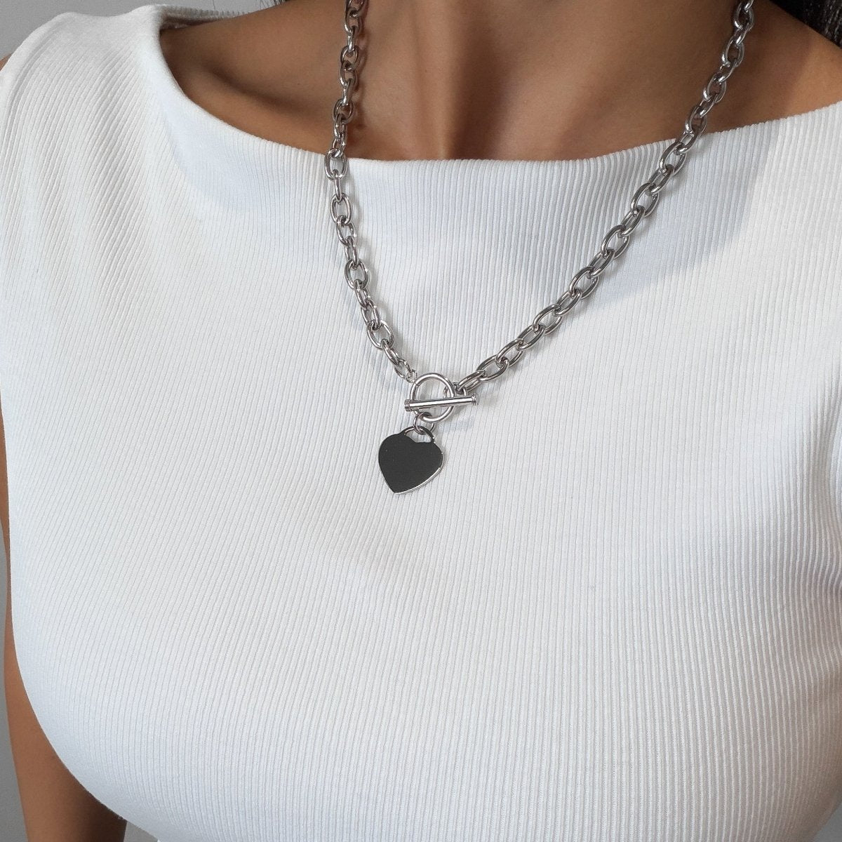 Hayley Heart T-Bar Necklace - ISMI JEWELS