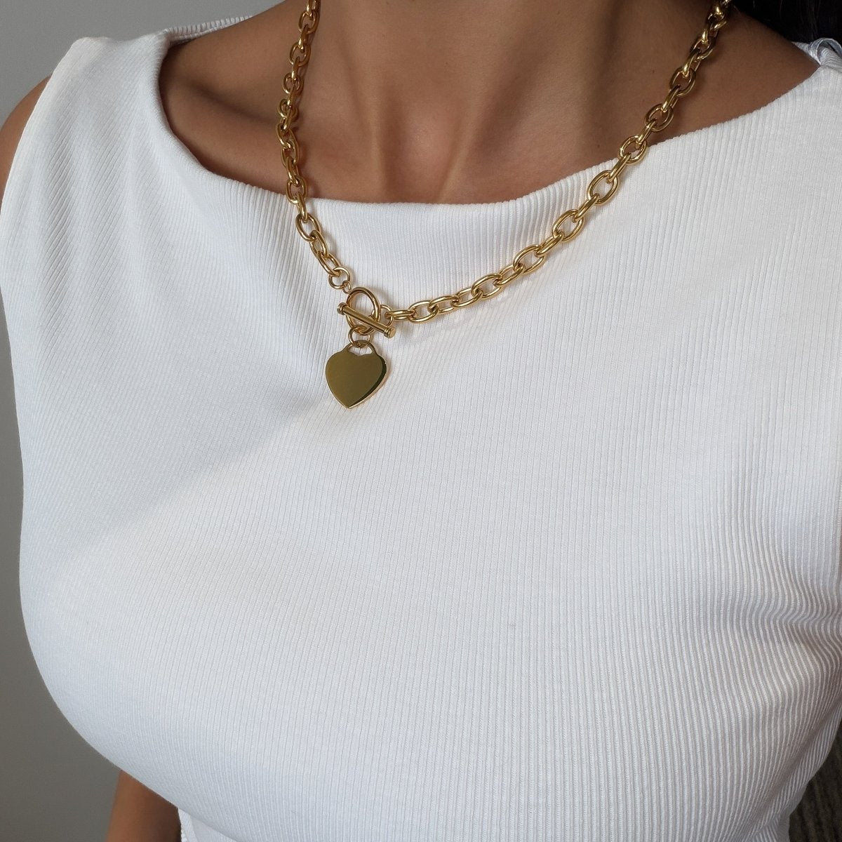Hayley Heart T-Bar Necklace - ISMI JEWELS