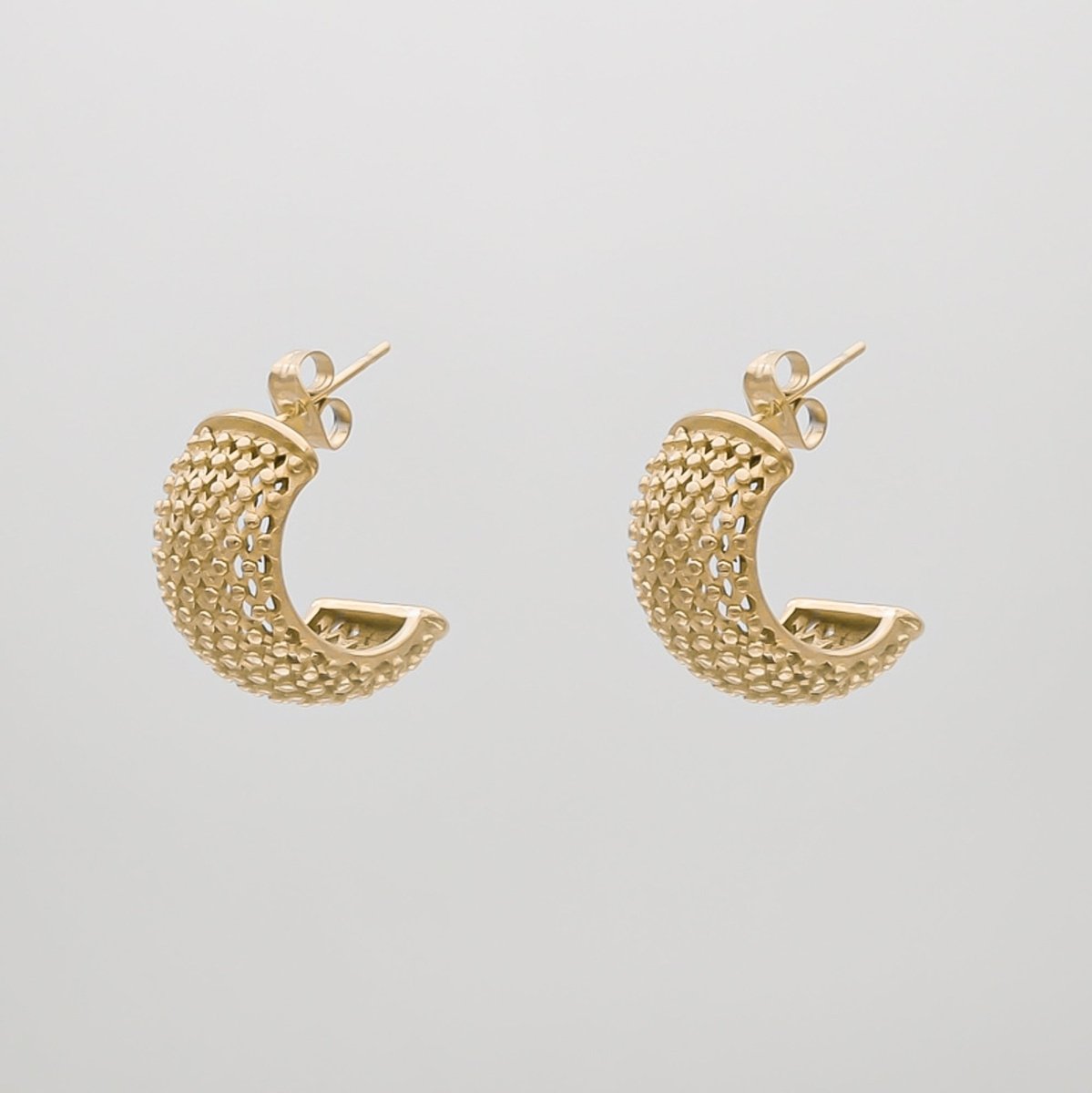 Hollie Half Hoop Earrings - ISMI JEWELS