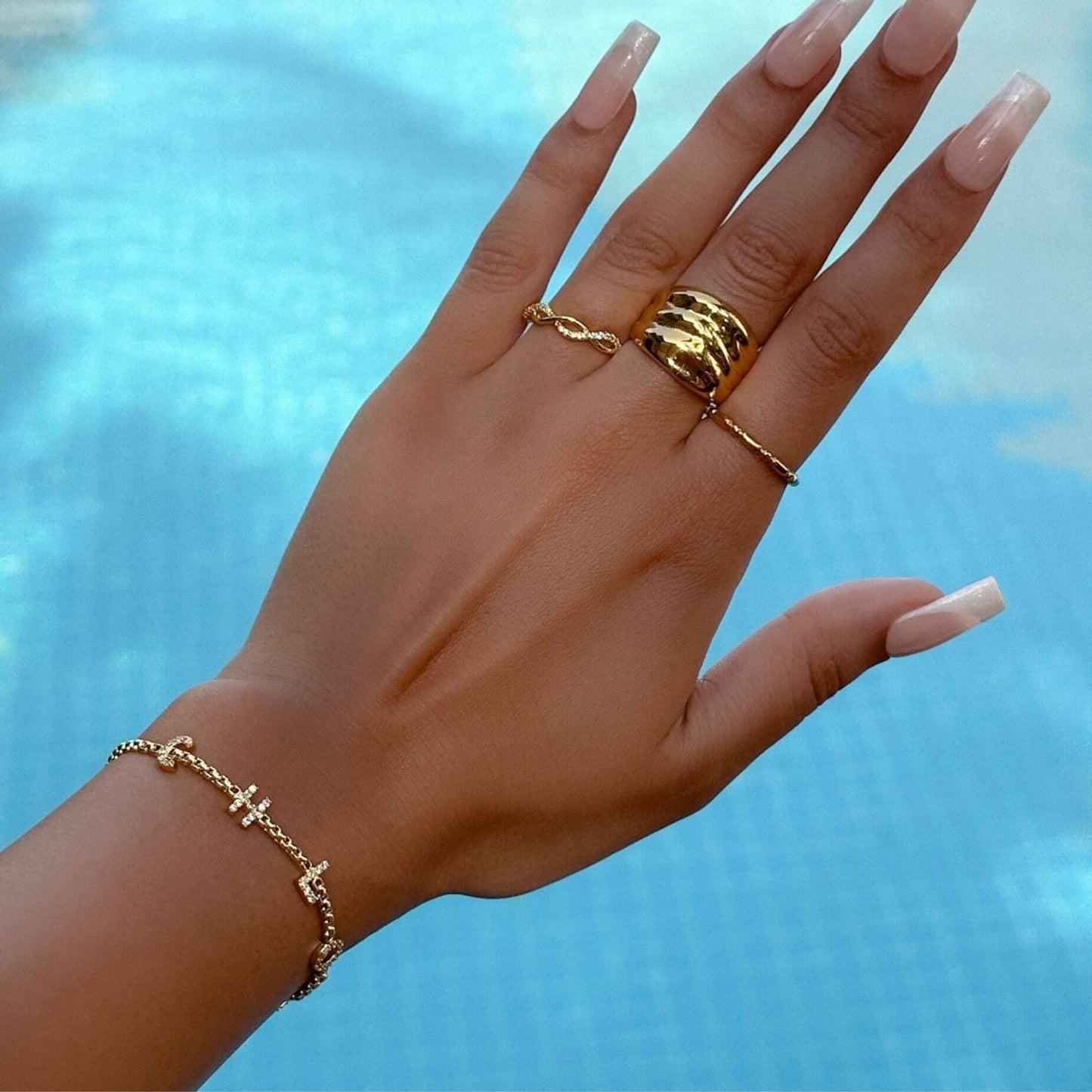 Pave Custom Name Bracelet - Image 2 - ISMI JEWELS
