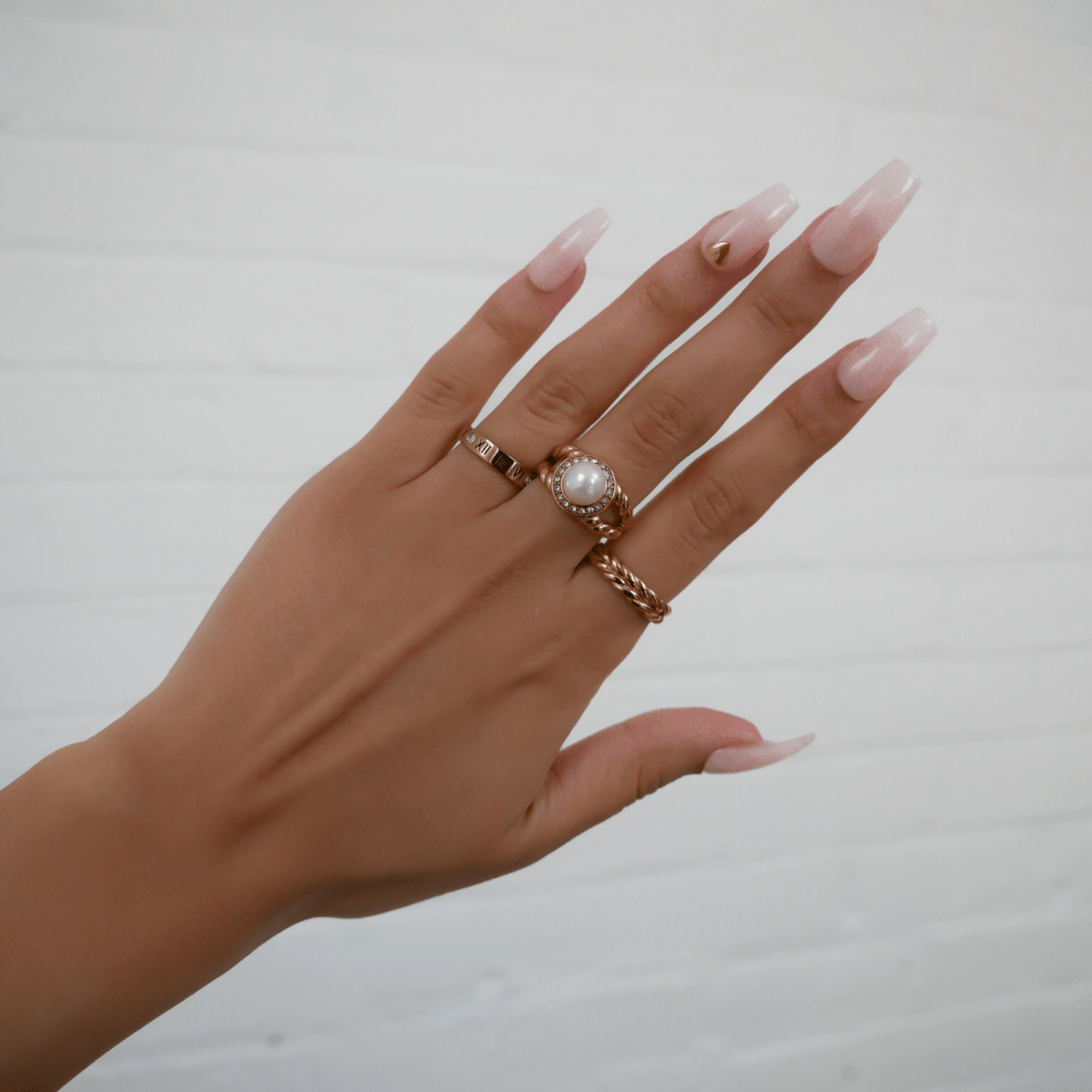 Ivana Pearl Ring - ISMI JEWELS