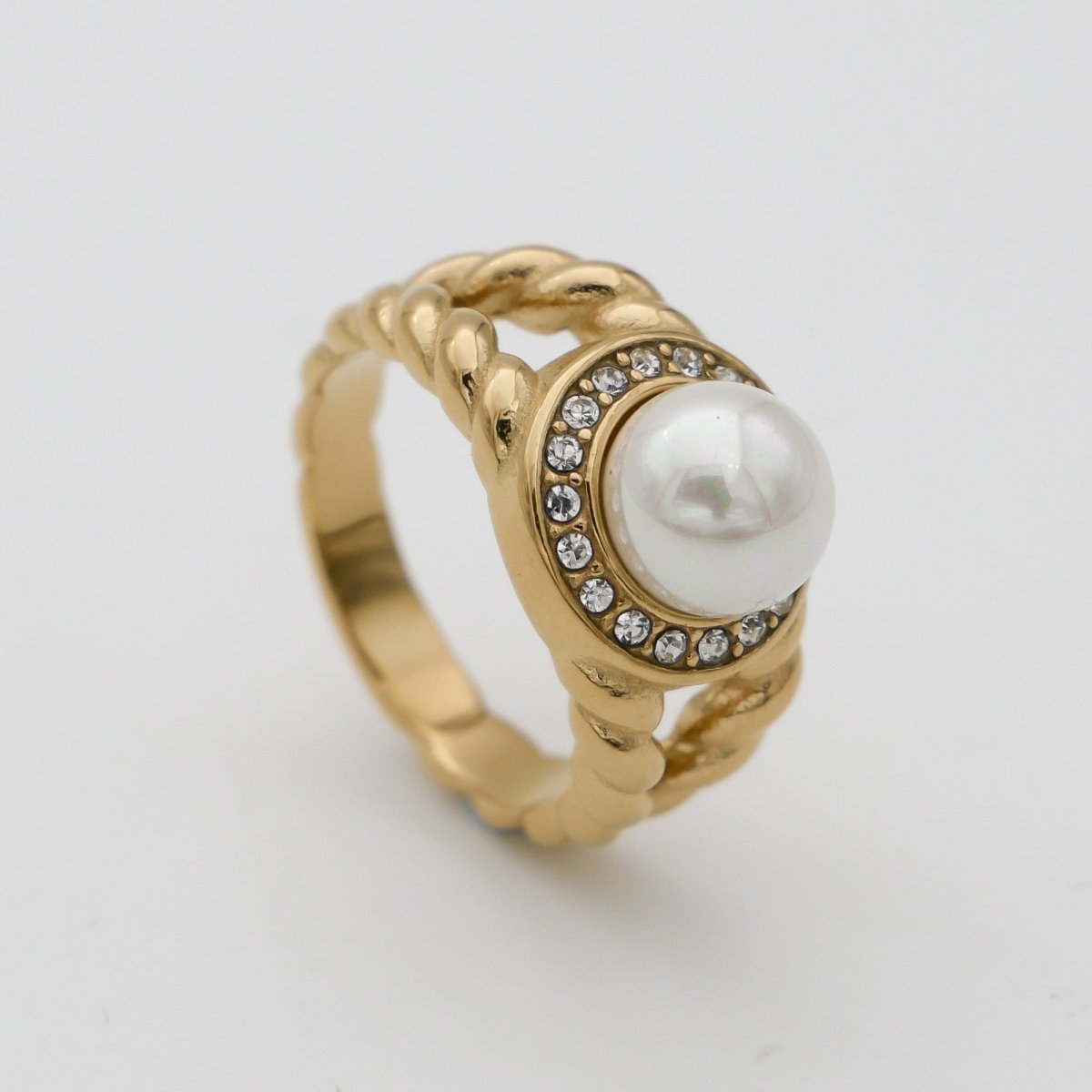 Ivana Pearl Ring - ISMI JEWELS
