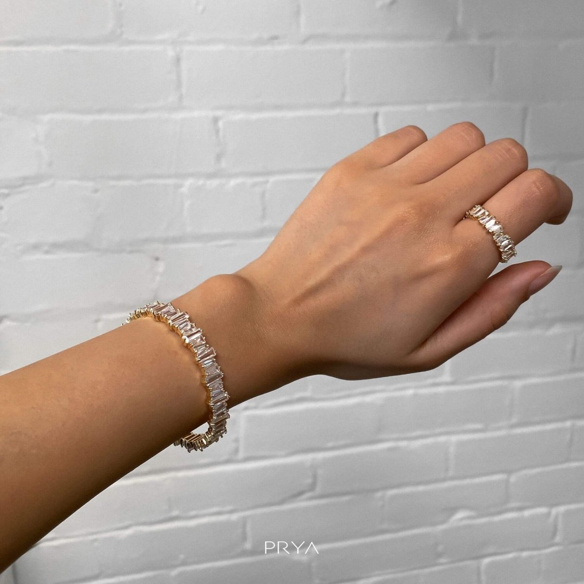 Jada Baguette Cut CZ Adjustable Ring | Gold - ISMI JEWELS