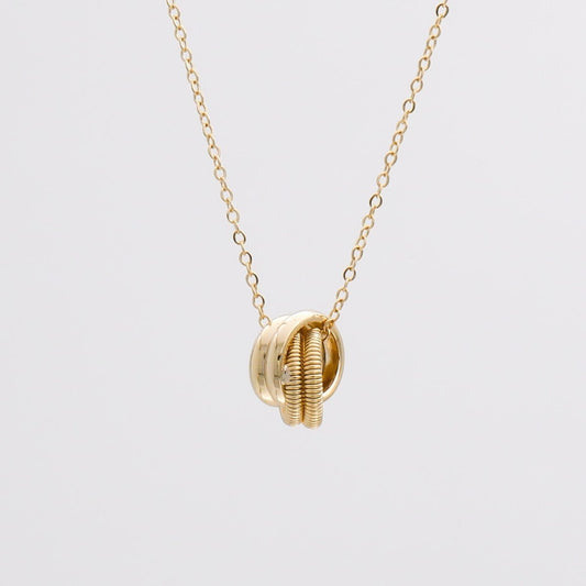 Kacie Contrast Knot Necklace - ISMI JEWELS