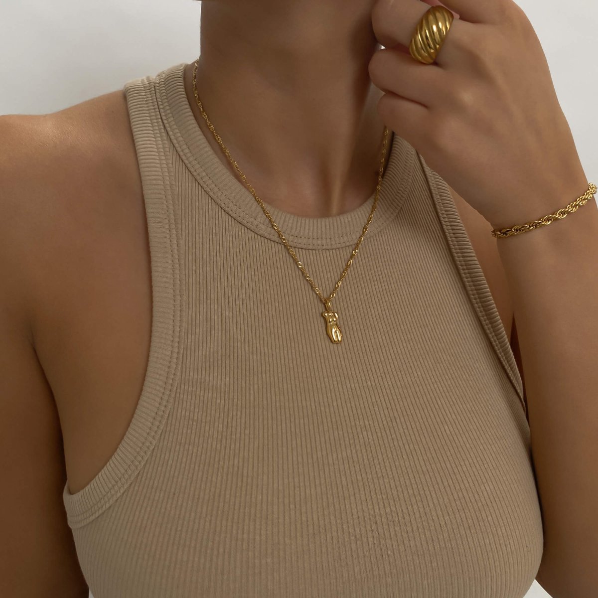 Kaya Figure Pendant Necklace - ISMI JEWELS