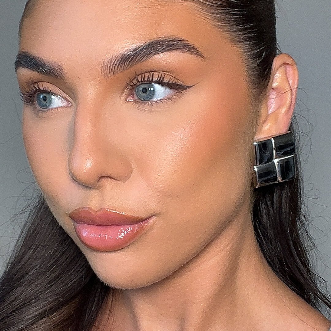 Kia Square Earrings - ISMI JEWELS