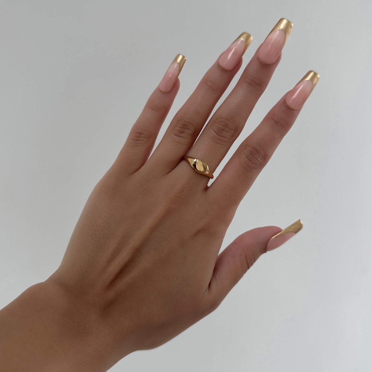 Kiara Signet Ring - ISMI JEWELS