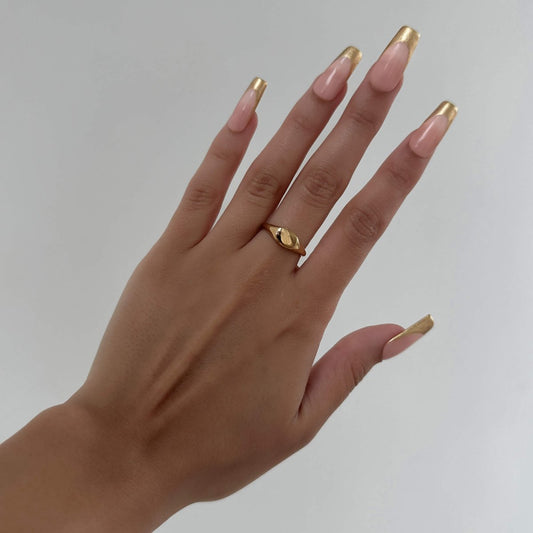 Kiara Signet Ring - ISMI JEWELS