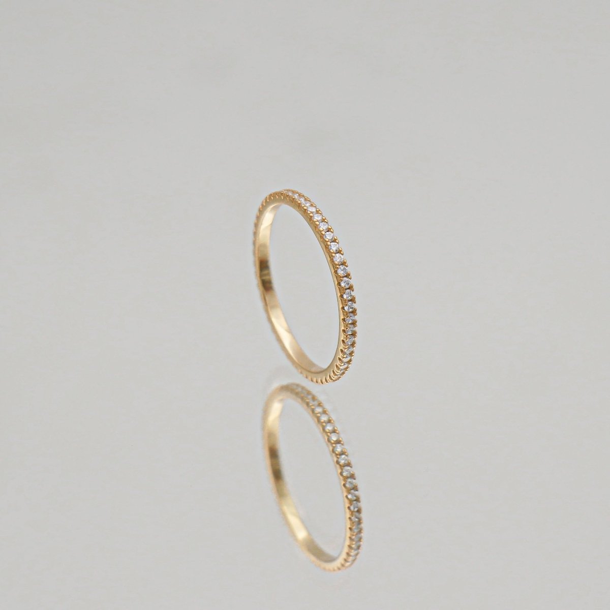 Kylie Dainty Diamond Ring - ISMI JEWELS
