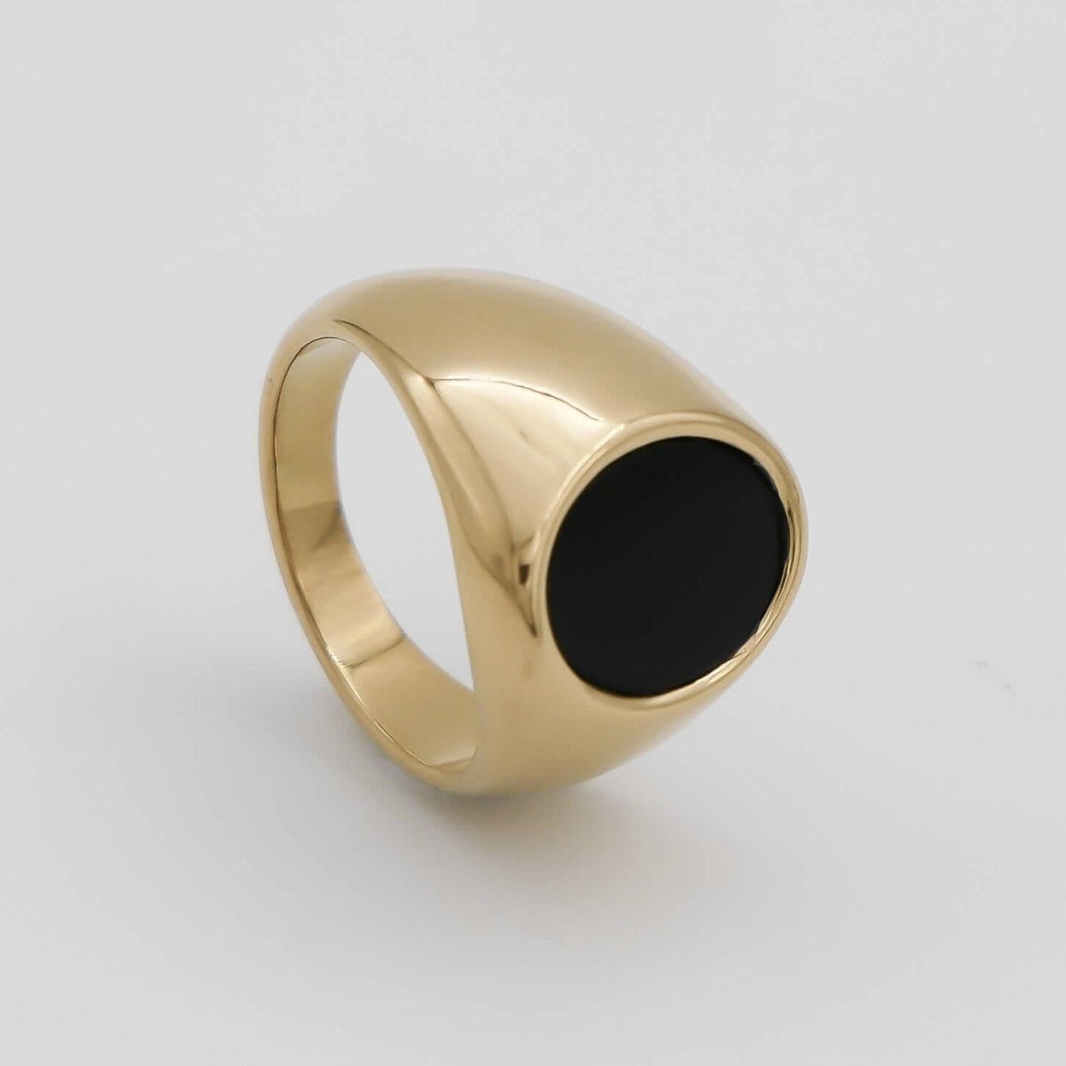 Lani Onyx Oval Signet Ring - ISMI JEWELS