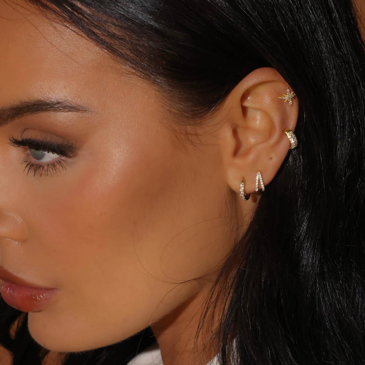 Lola Huggie Earrings - ISMI JEWELS