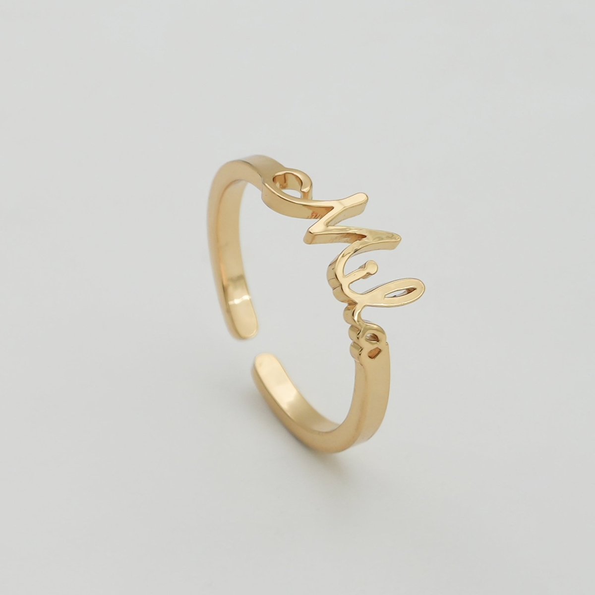 London Custom Name Ring - ISMI JEWELS