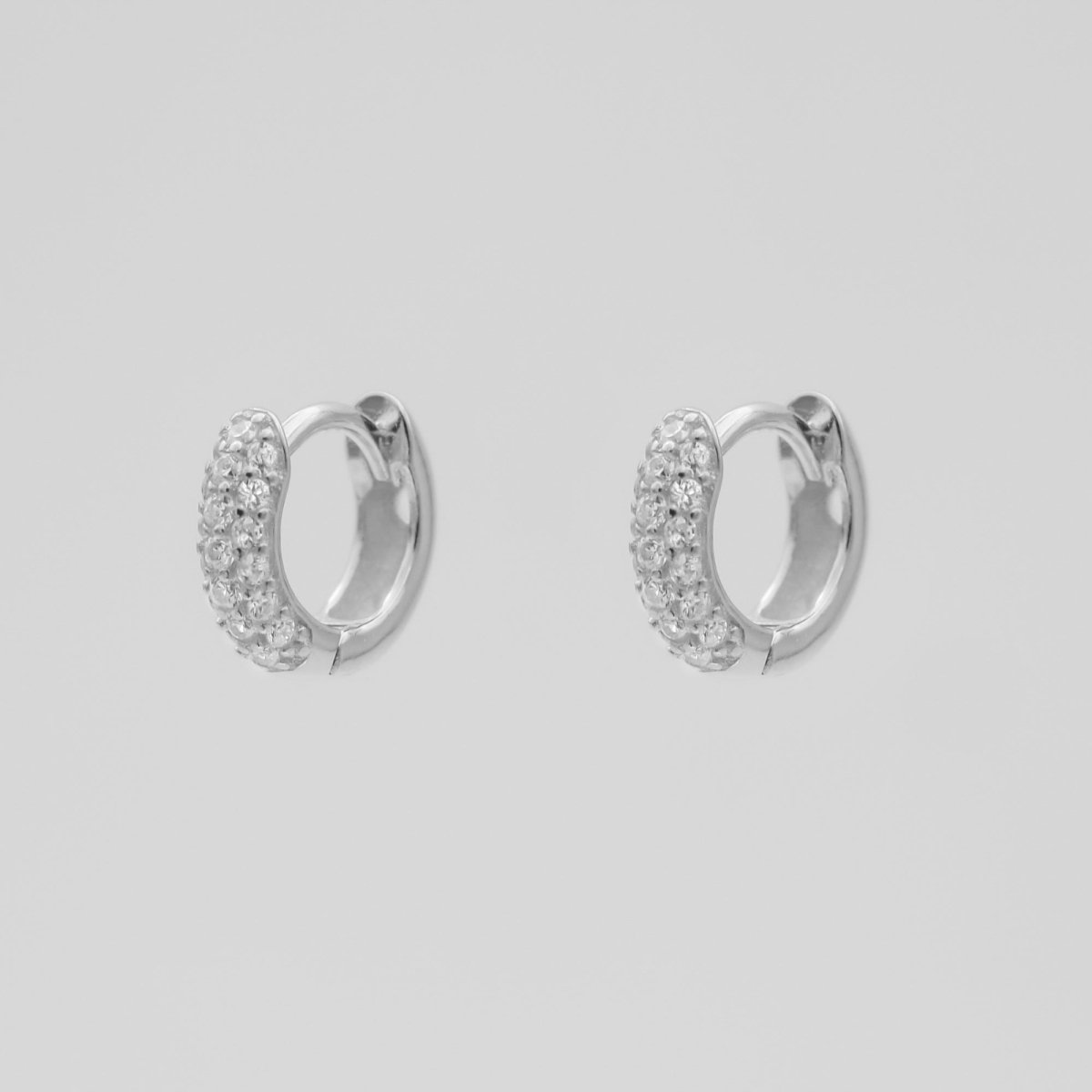 Lori CZ Huggie Earrings - ISMI JEWELS