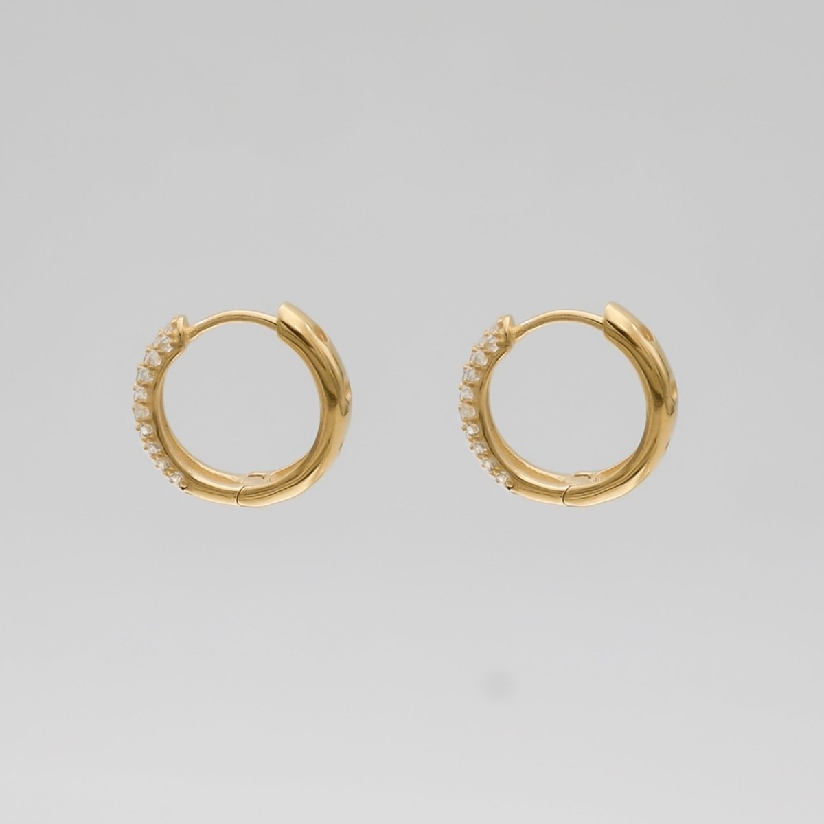 Lori CZ Huggie Earrings - ISMI JEWELS