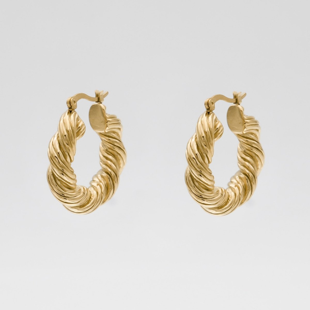Lucie Twist Earrings - ISMI JEWELS