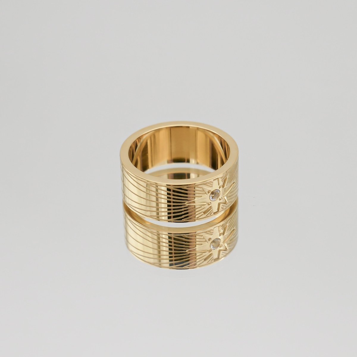 Luna Starlight Ring - ISMI JEWELS