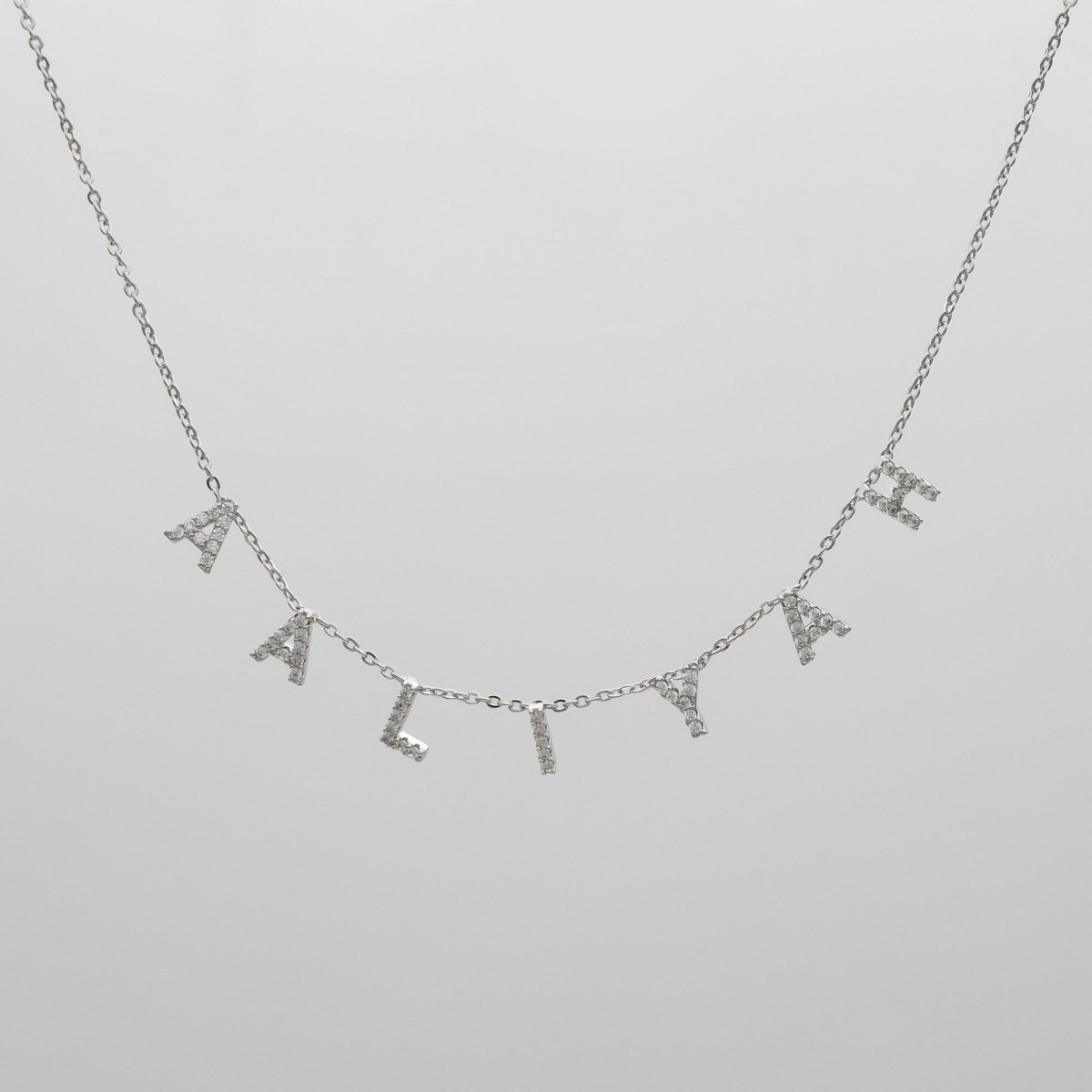Maia Pavé Custom Name Necklace - ISMI JEWELS