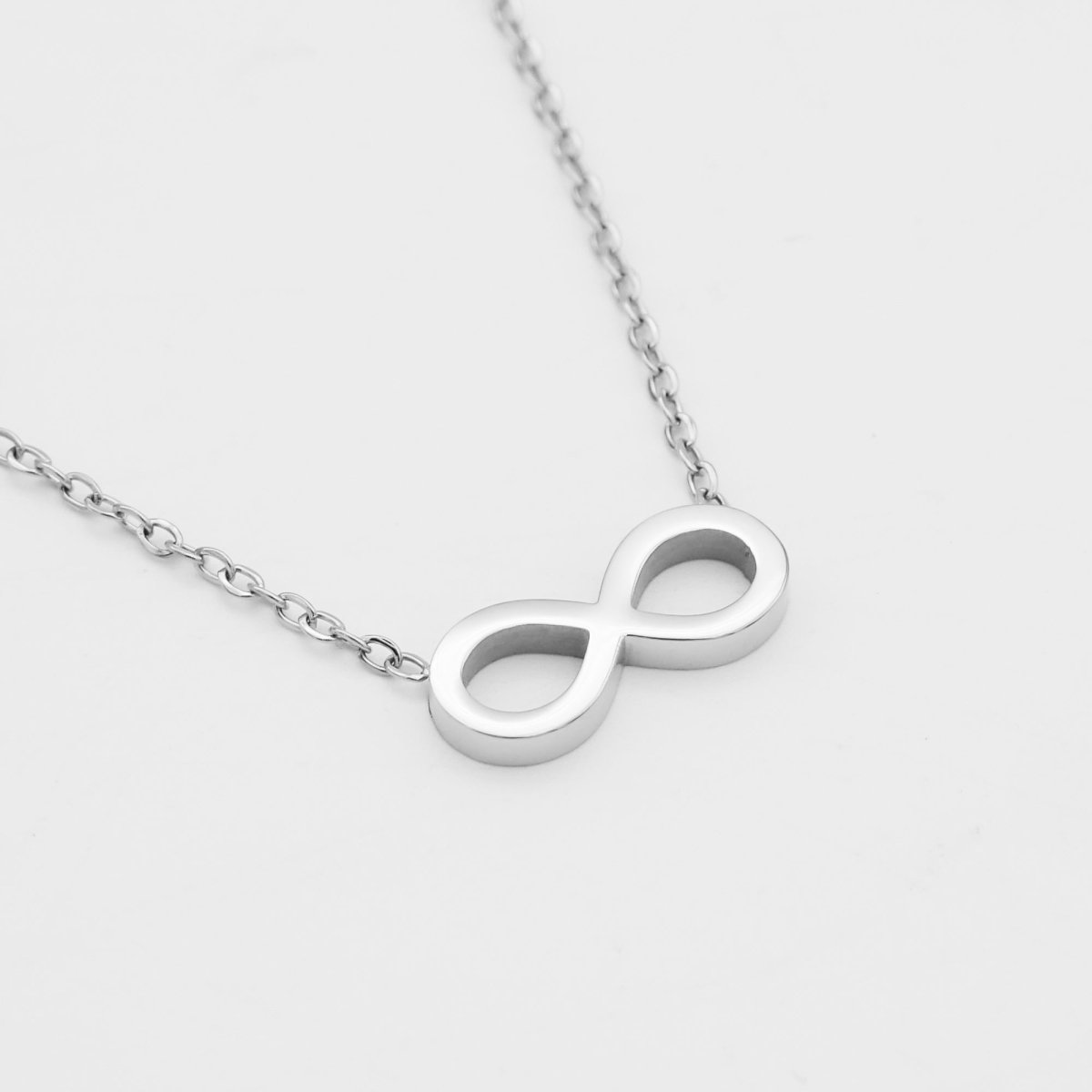 Malia Infinity Necklace - ISMI JEWELS