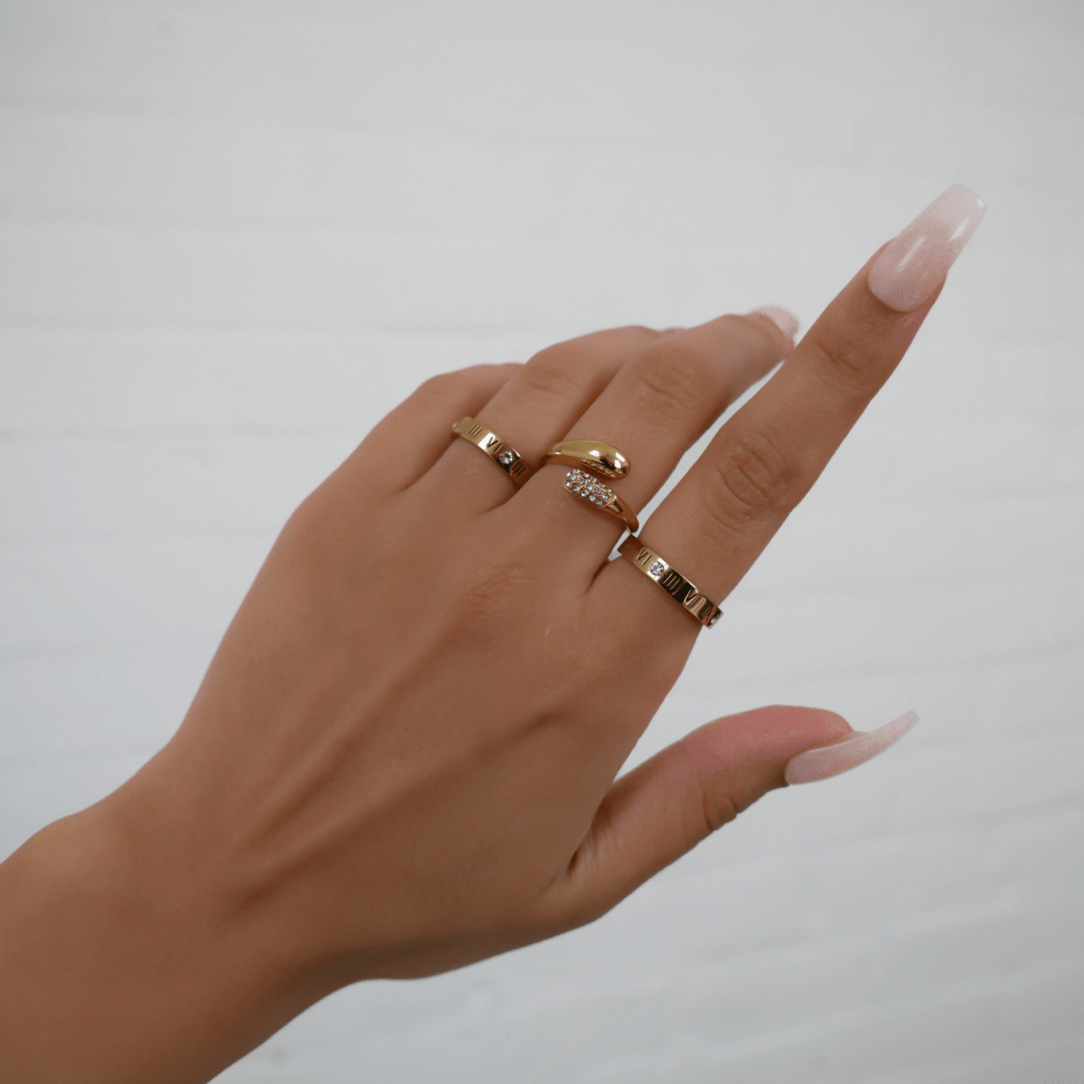 Melia Adjustable Snake Ring - ISMI JEWELS