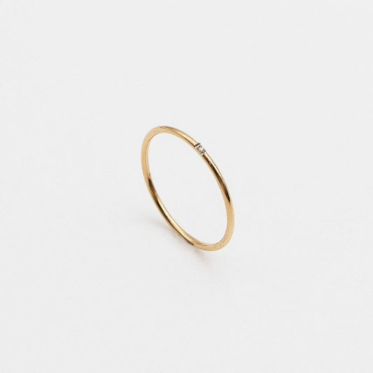 Mila Dainty Diamond Ring - ISMI JEWELS