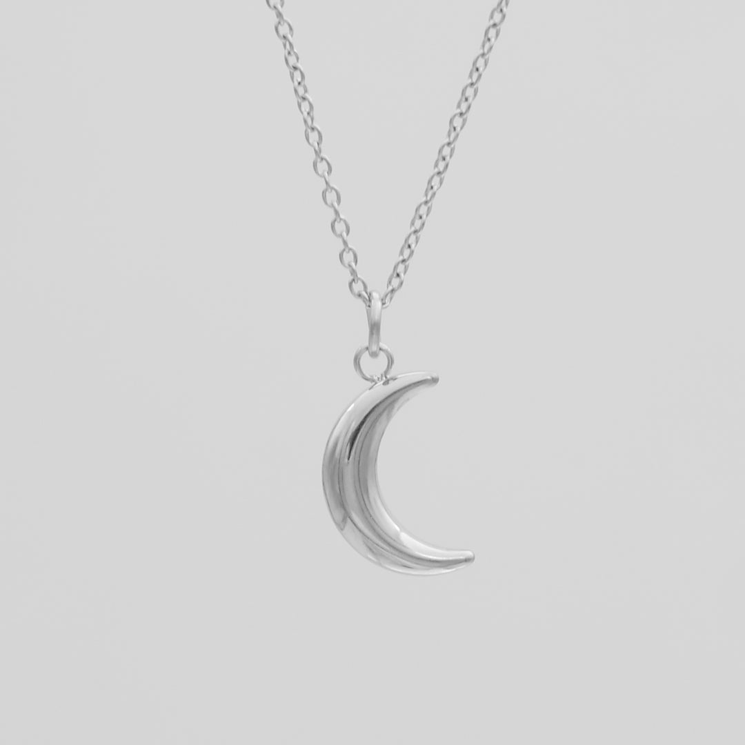Mini Crescent Moon Necklace - ISMI JEWELS