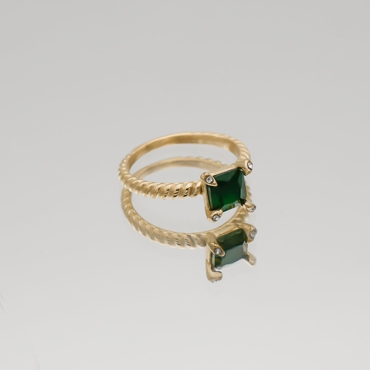 Mya Gemstone Ring - ISMI JEWELS
