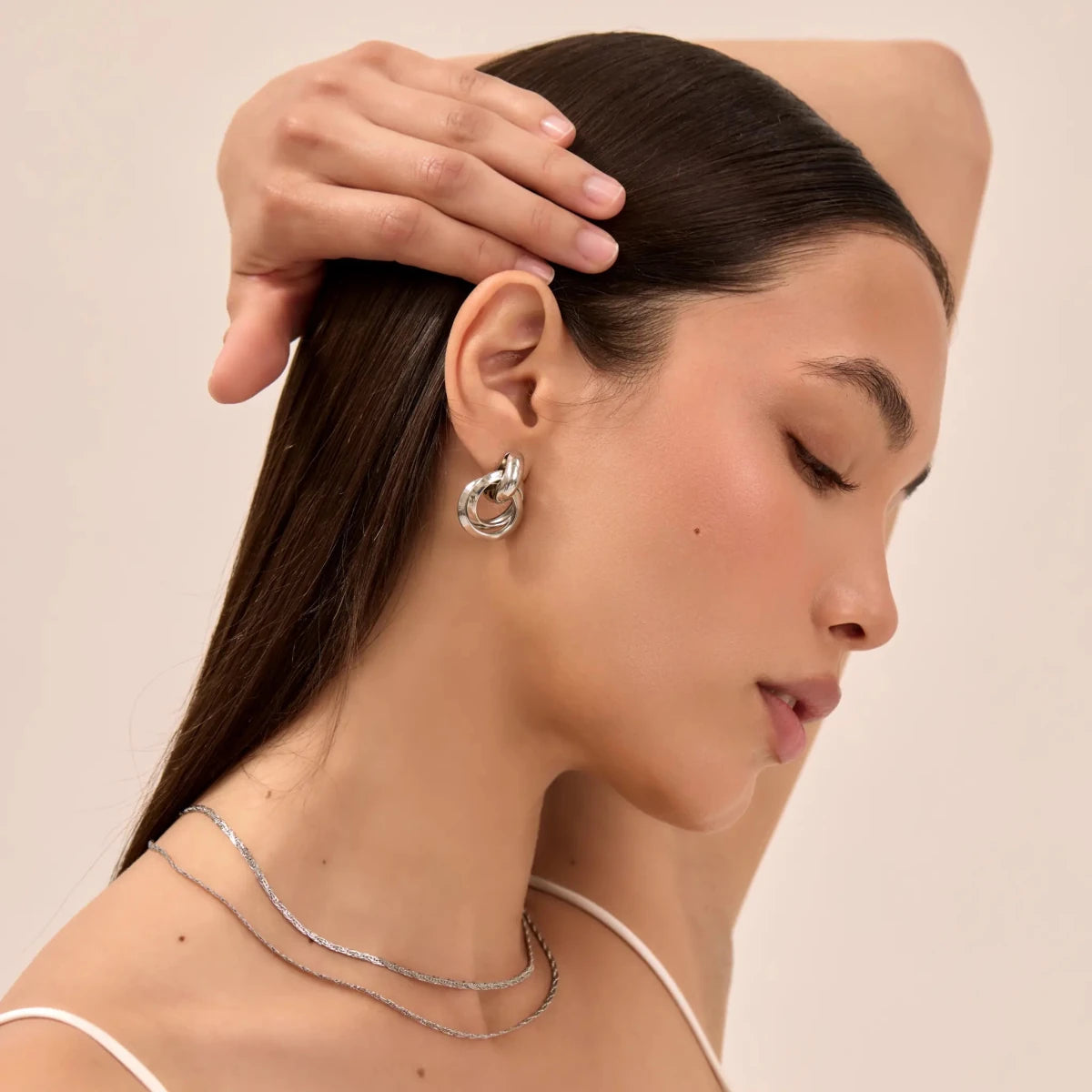 Nadia Knot Knocker Earrings - ISMI JEWELS