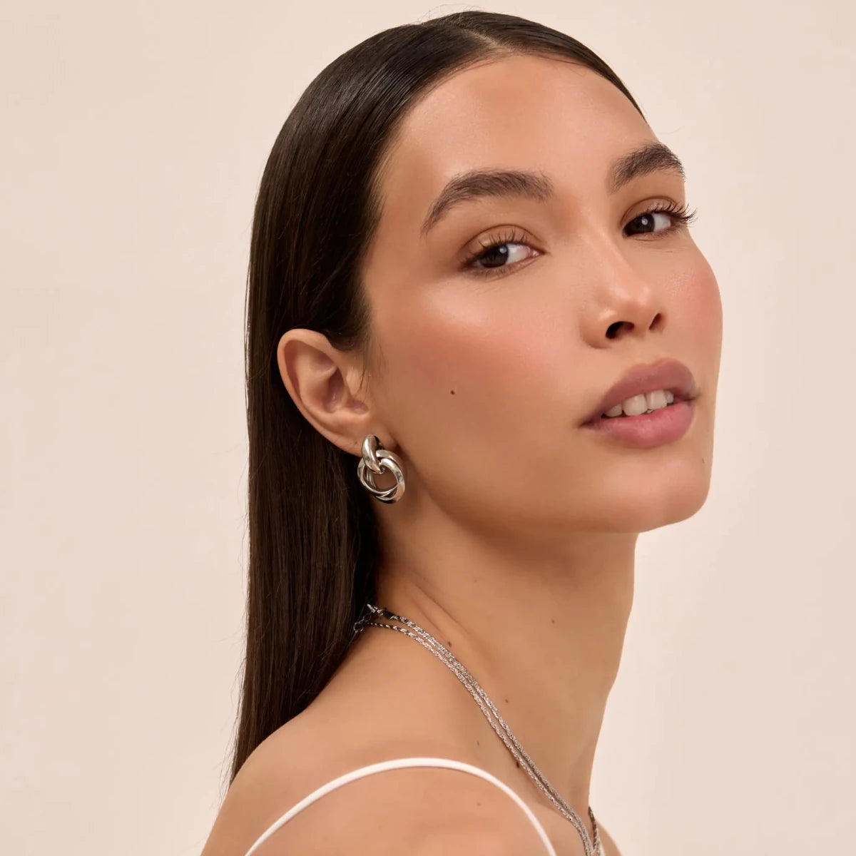 Nadia Knot Knocker Earrings - ISMI JEWELS