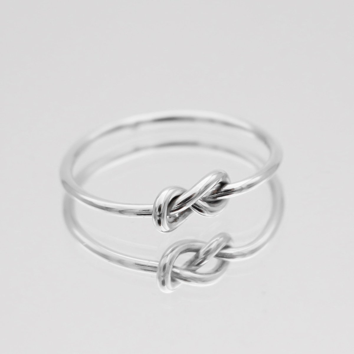 Noelle Knot Ring - ISMI JEWELS