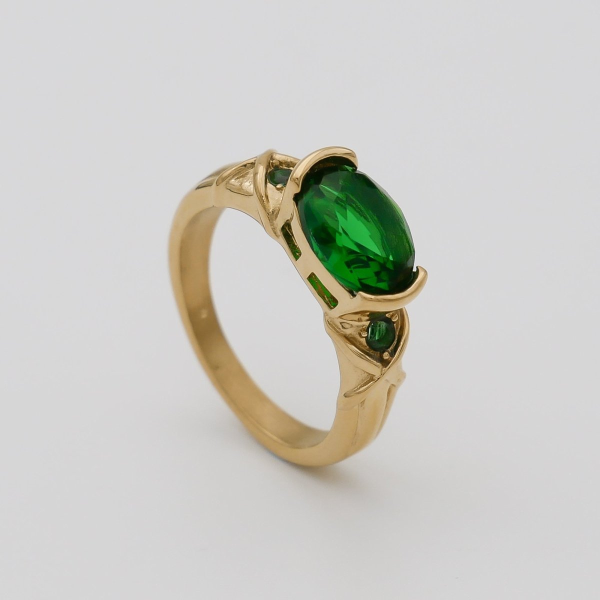 Nyra Gemstone Ring - ISMI JEWELS