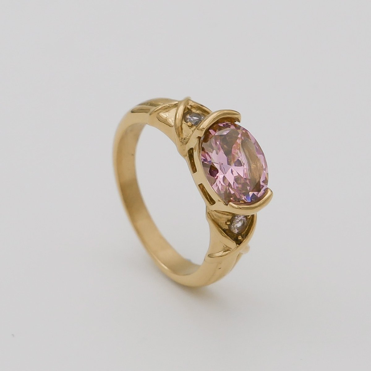 Nyra Gemstone Ring - ISMI JEWELS