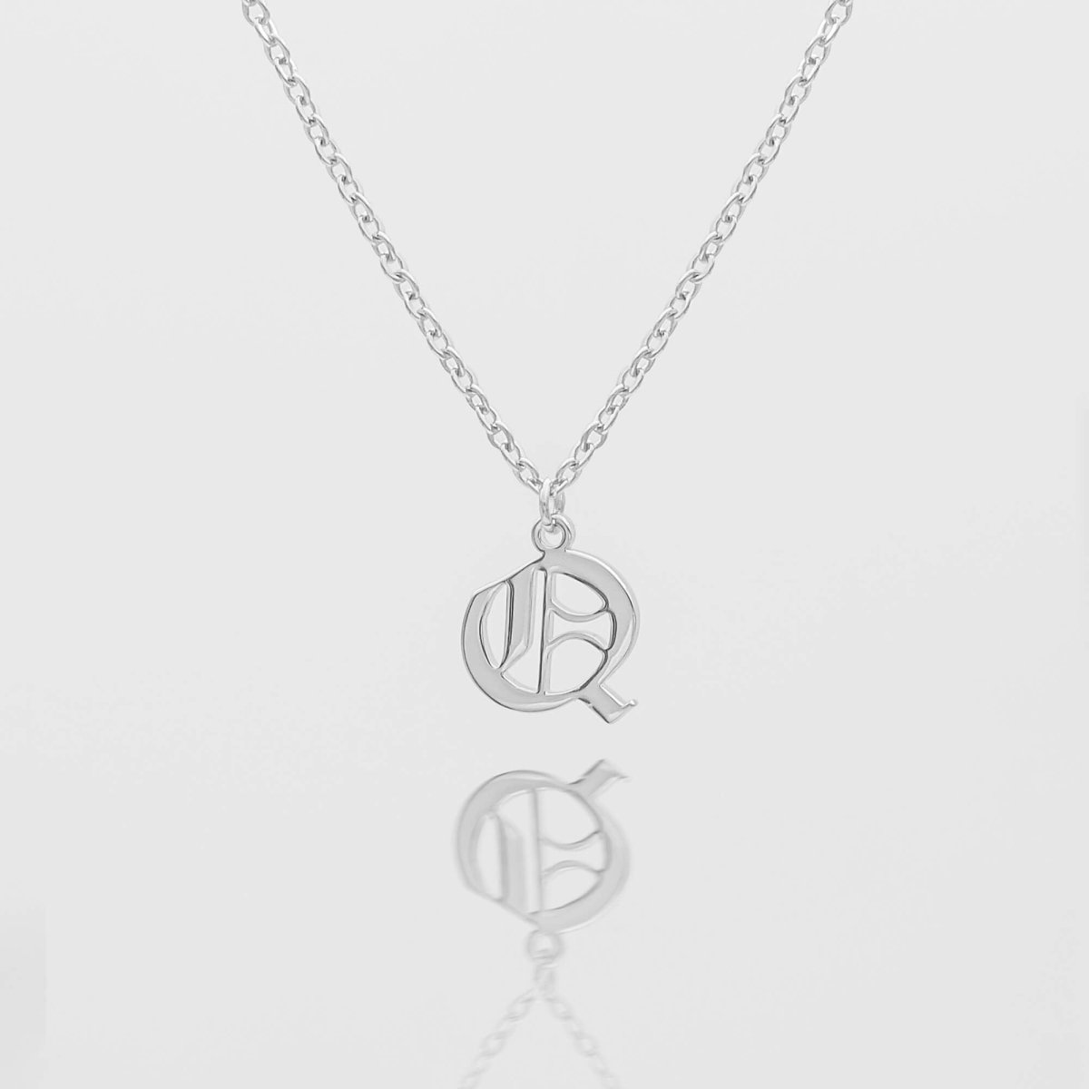 Old English Initial Necklace - ISMI JEWELS