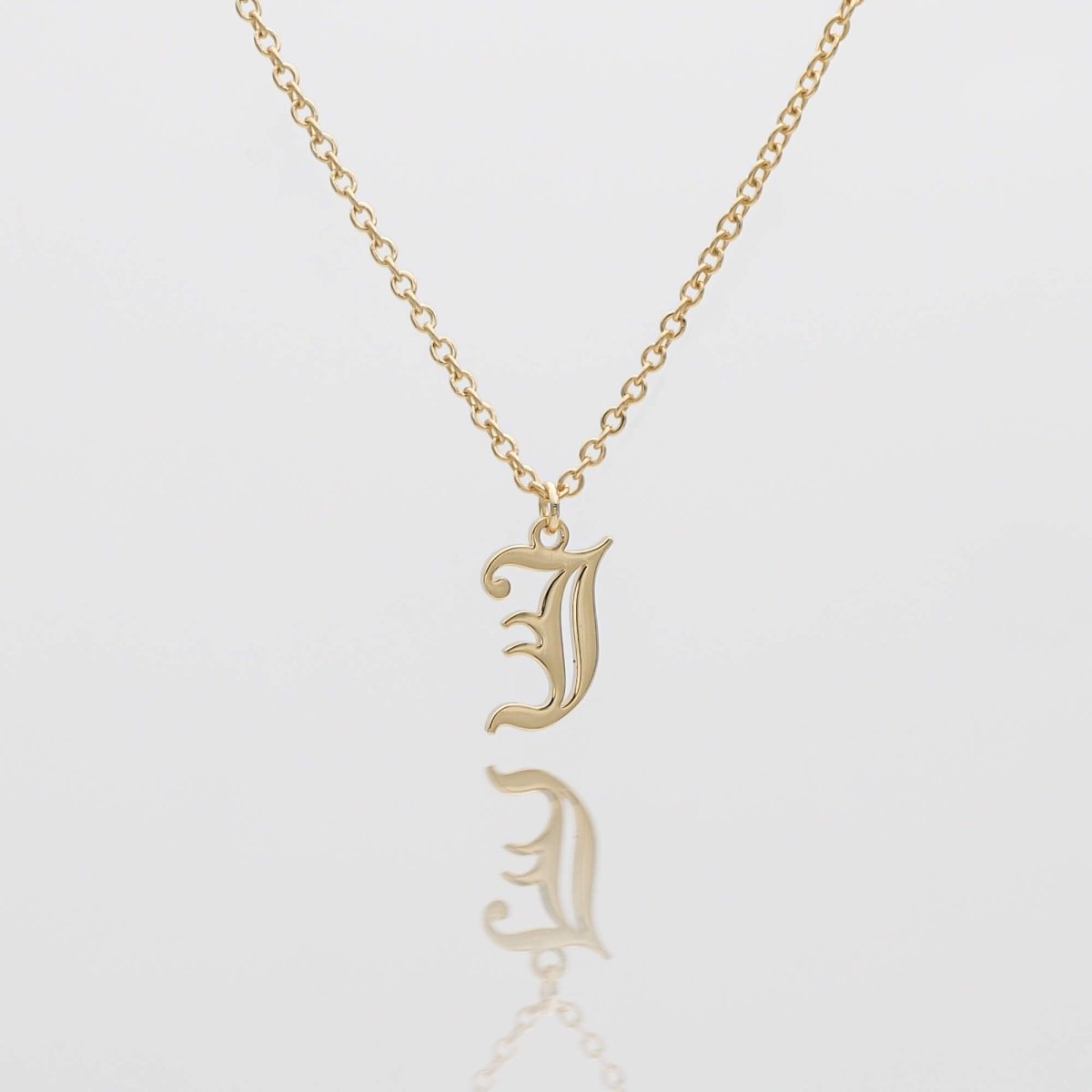Old English Initial Necklace - ISMI JEWELS