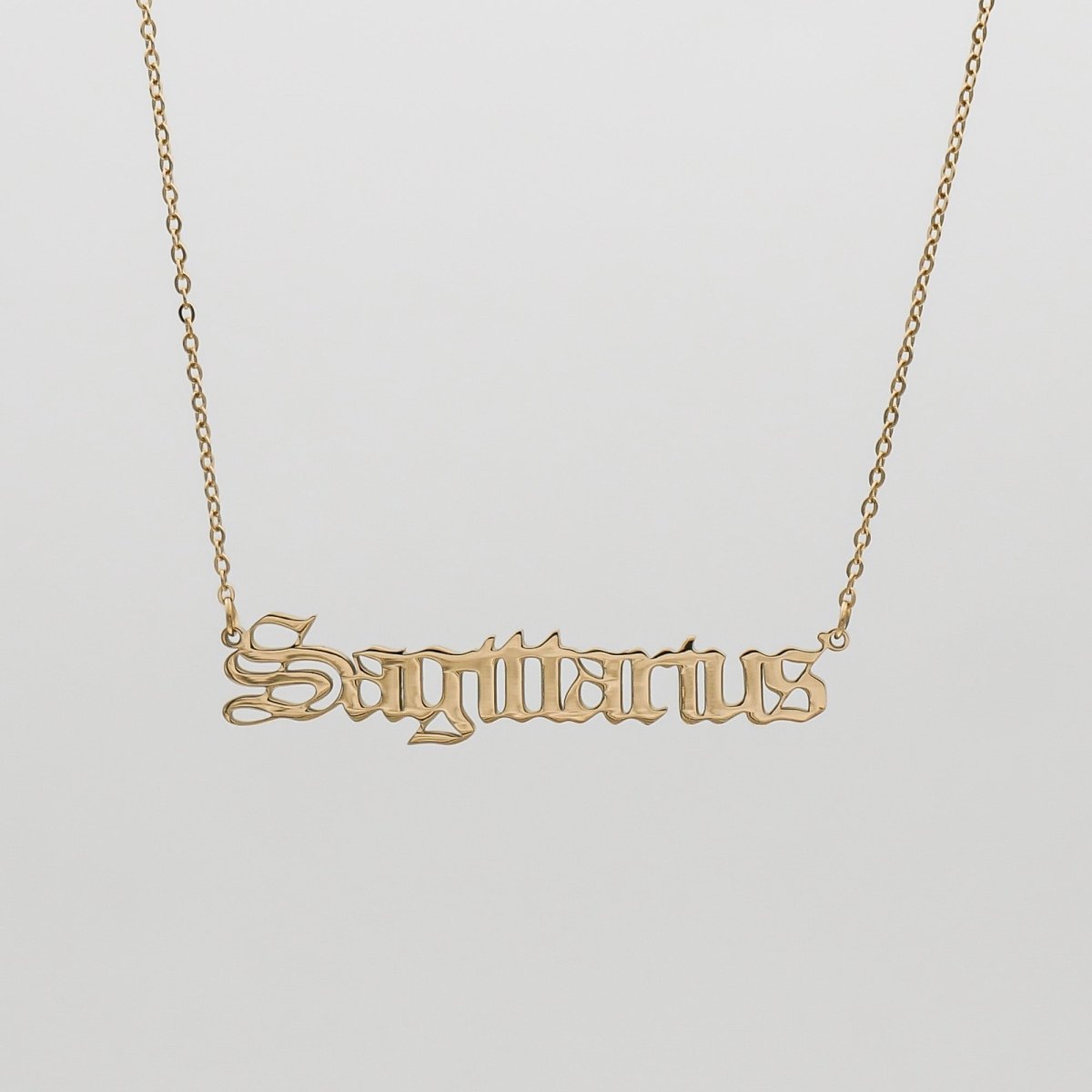 Old English Zodiac Name Necklace - ISMI JEWELS