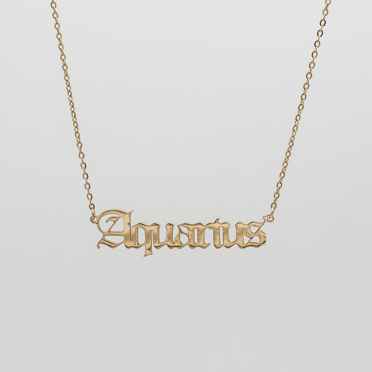 Old English Zodiac Name Necklace - ISMI JEWELS