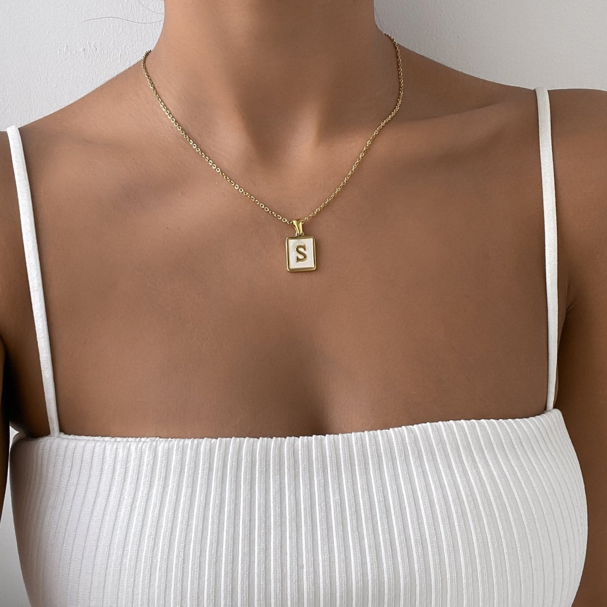 Opal Initial necklace - ISMI JEWELS