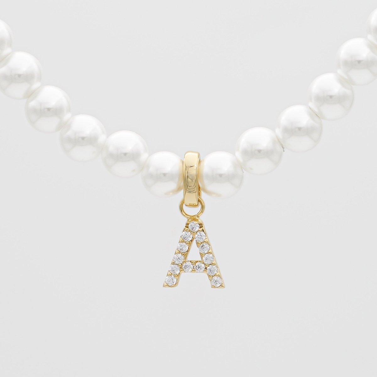 Pave Pearl Initial Necklace - ISMI JEWELS