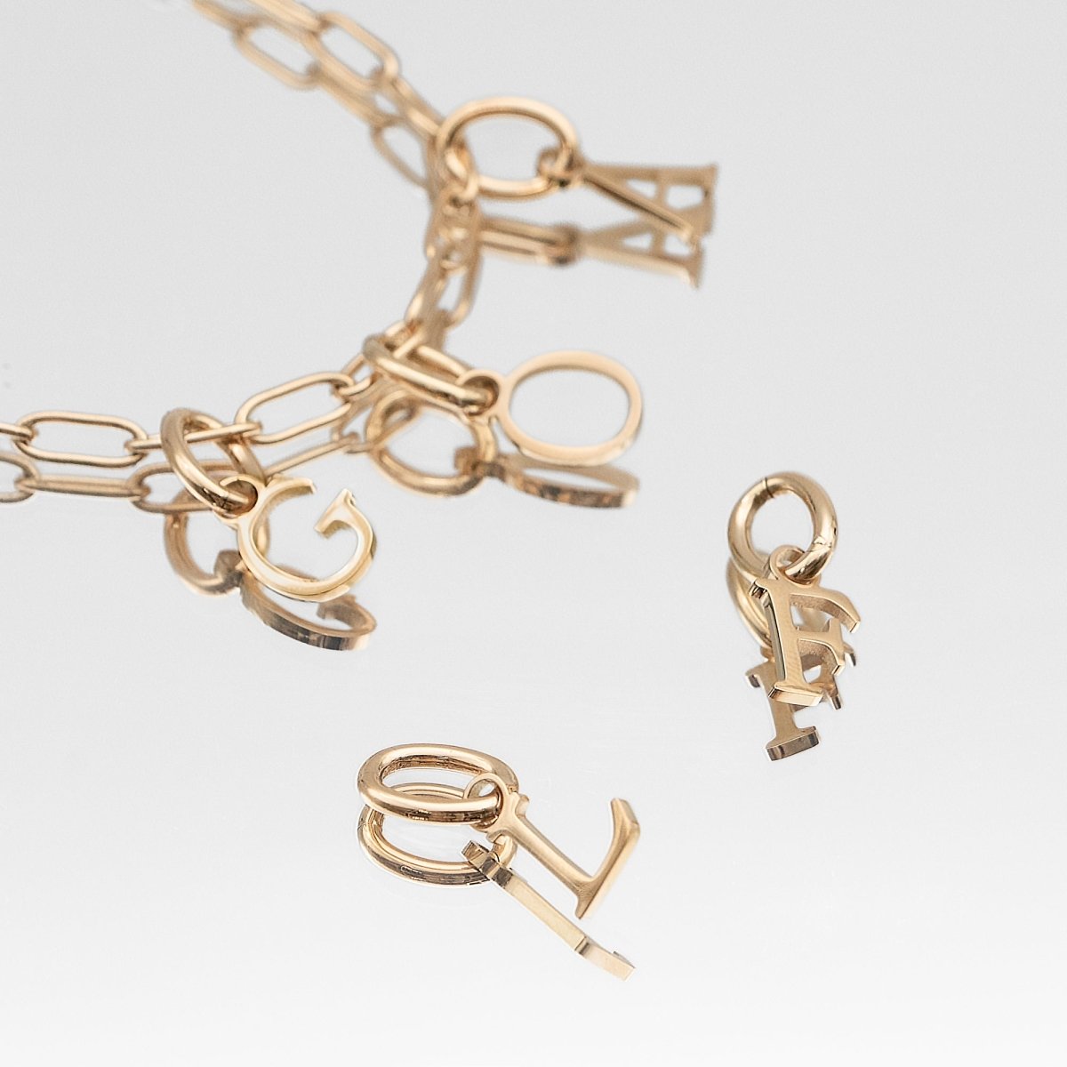 Personalized Initial Charm Necklace - ISMI JEWELS