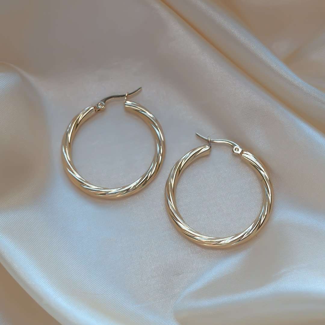 Sara Gold Hoops - ISMI JEWELS